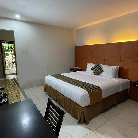 LPP Convention Hotel Demangan Pakualaman Buitenkant foto